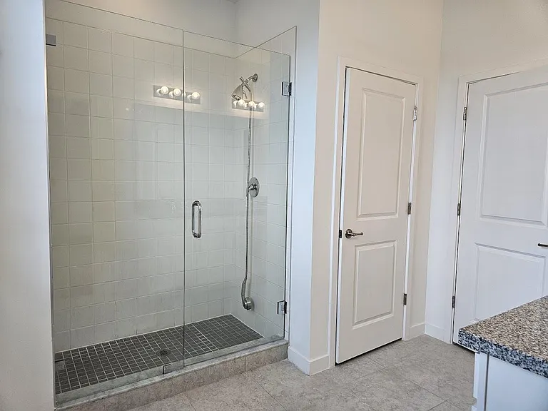 8641 Antarus Dr — Photo 6
