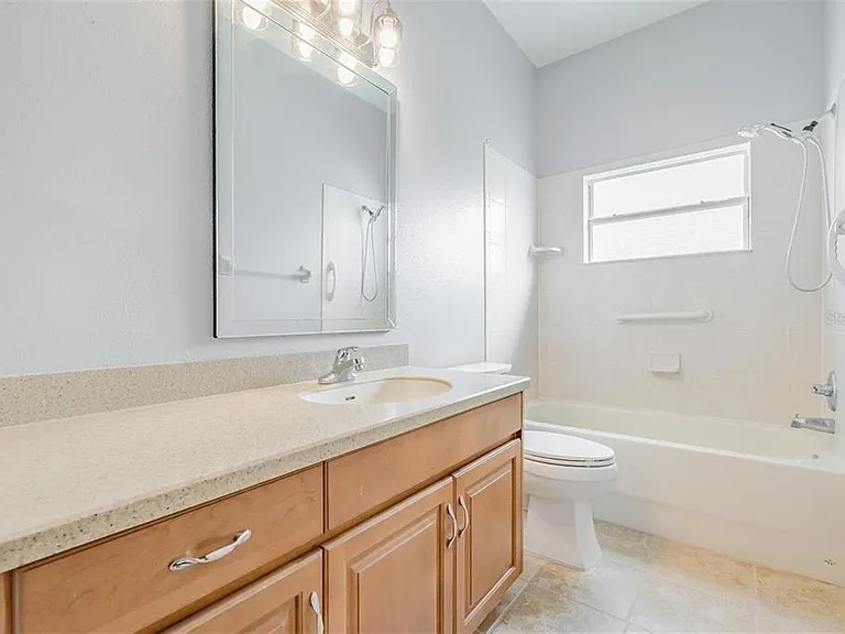 405 Fern Gulley Dr — Photo 12