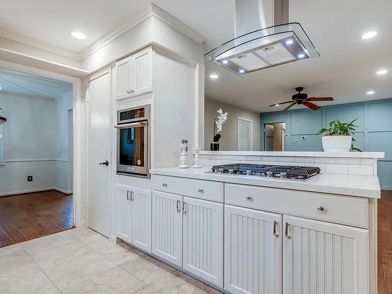 2615 Rosefield Dr — Photo 14