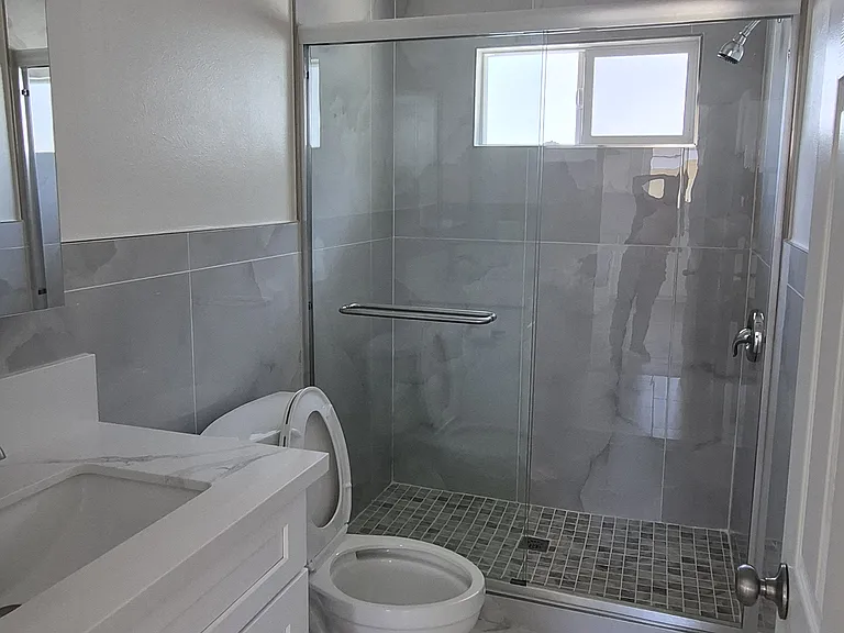 5951-5953-5953A Myrtle Ave #A — Photo 16