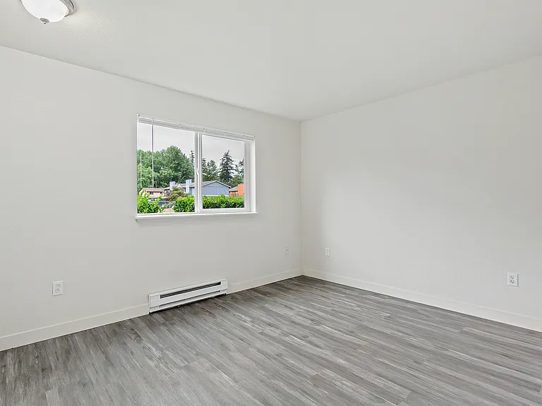 7521 10th Ave Ct E, Tacoma - A — Photo 8