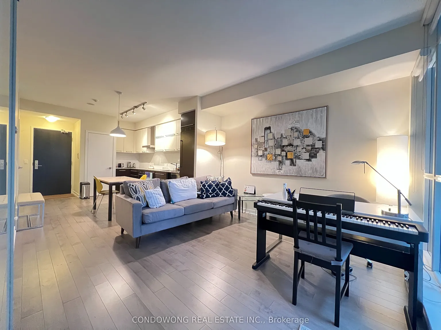 2 bed, $2,950 — Photo 4