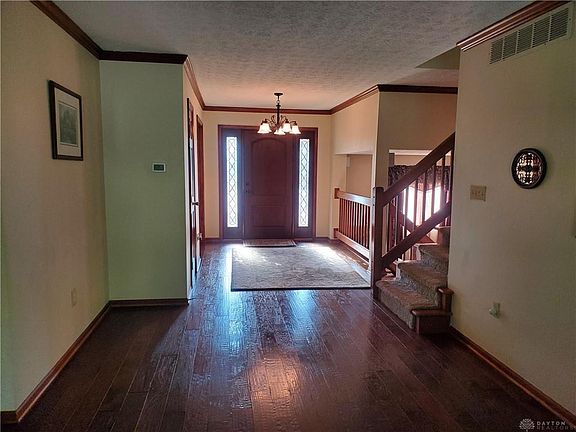 4th image of 140 Timberwind Ln