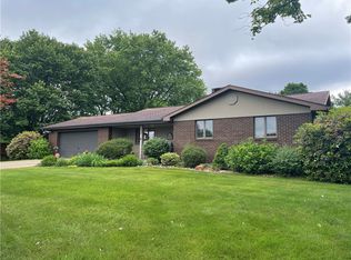 207 Mary Ln, Jeannette, PA 15644