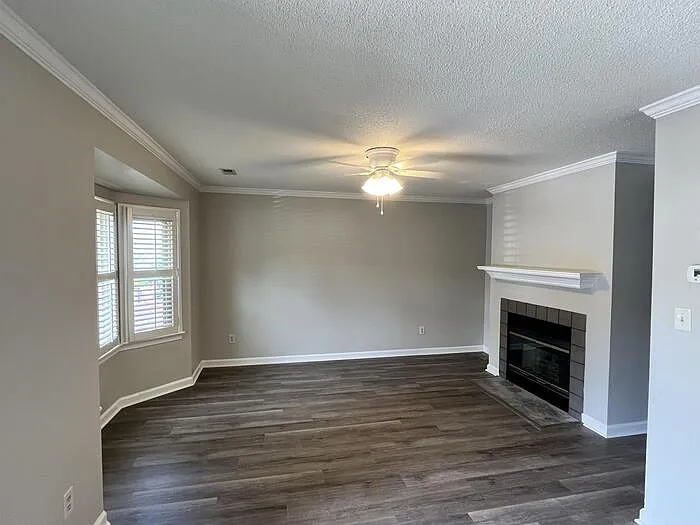 2 bed, 2.5 bath, 1178 sqft, $1,800 — Photo 3