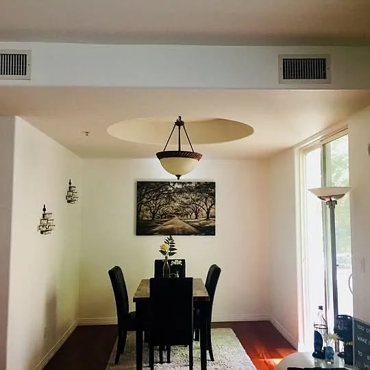 3 bed, 2.5 bath, 1650 sqft, $1,350 — Photo 2