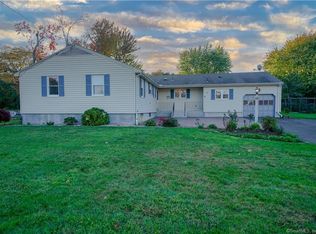 59 Ridge Crest Cir, Wethersfield, CT 06109