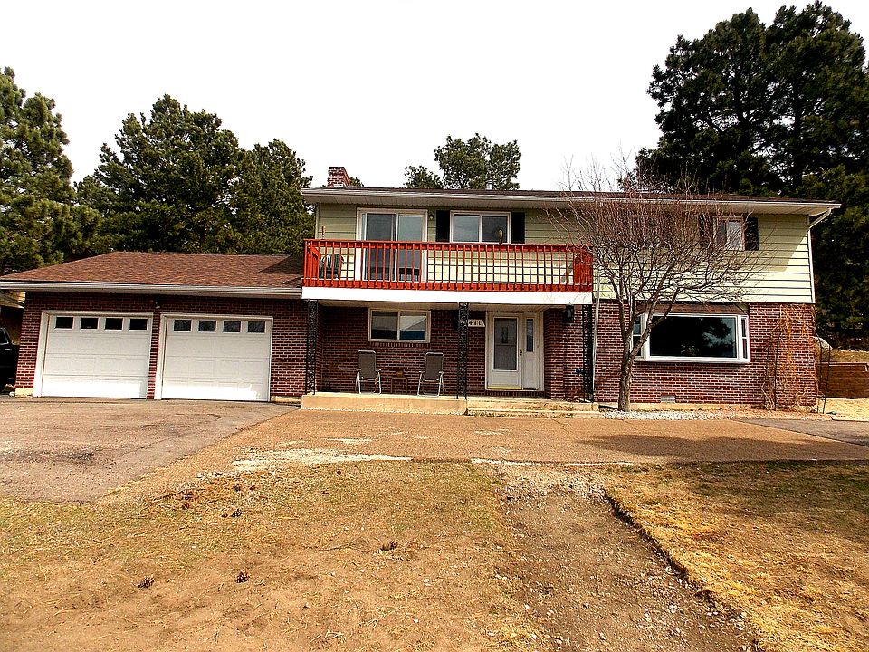 Custom 2-story on 1/2 Acre