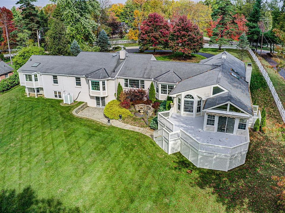 7555 Ayers Rd, Cincinnati, OH 45255 Zillow