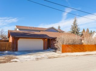 138 E Mountain View Blvd, Big Bear City, CA 92314