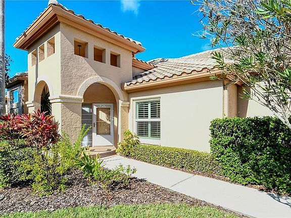 3rd image of 4169 Entrada Ct