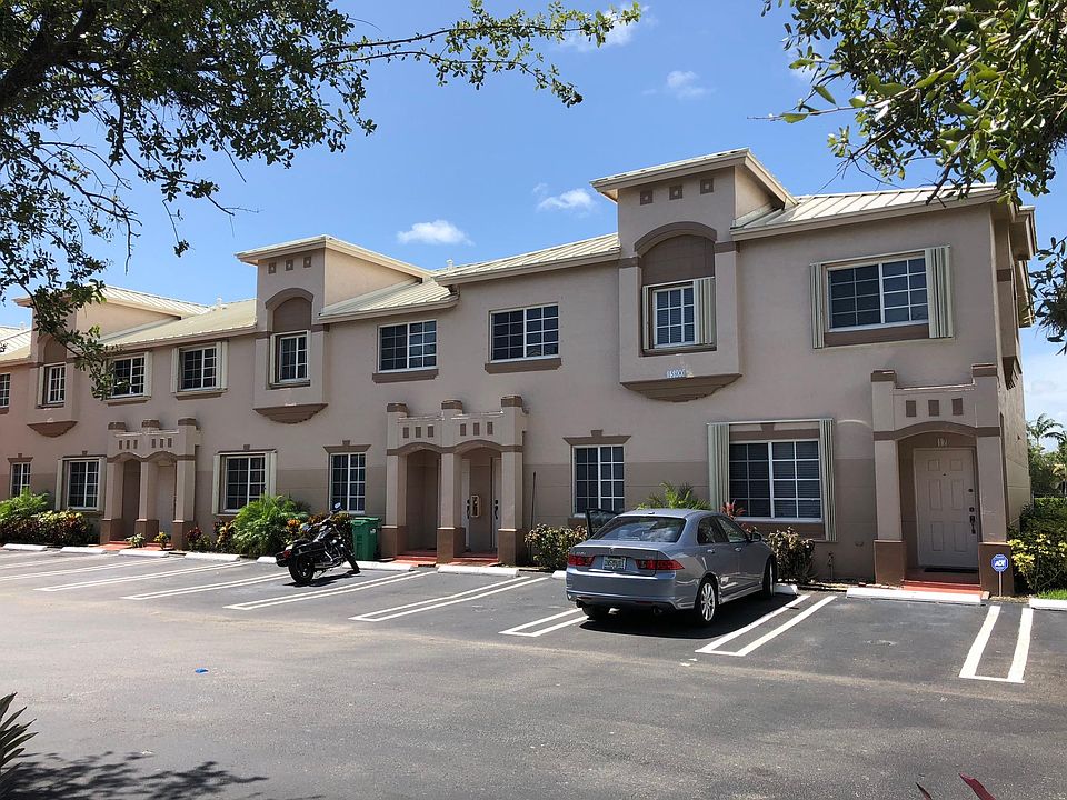 1st image of 15800 SW 92nd Ave Unit 16