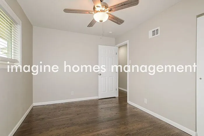 10434 Leitrim Dr — Photo 8