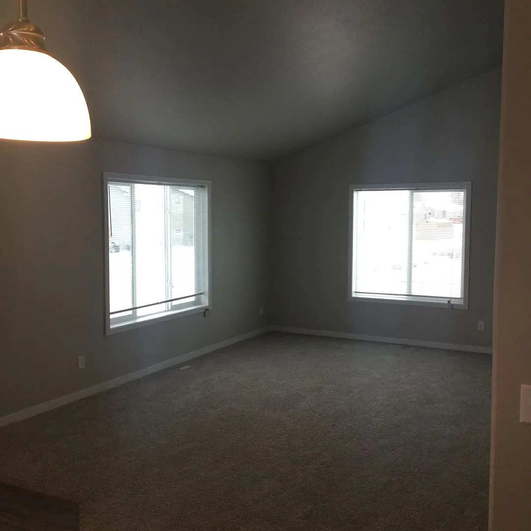 3 Bed 3 Bath Single Family Home — Photo 4