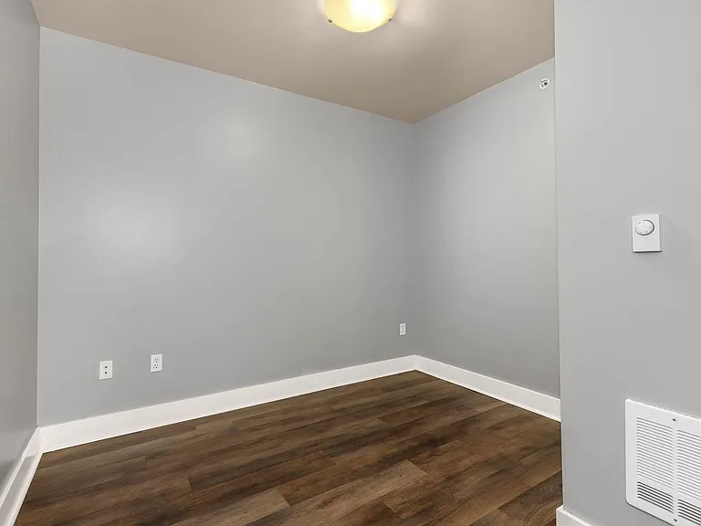 699 John St #218 — Photo 13