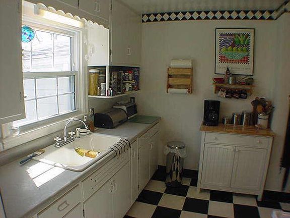 5th image of 5735 N Brouse Ave