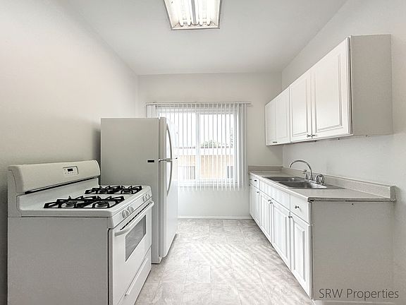 4th image of 515 E Valencia Ave APT 7