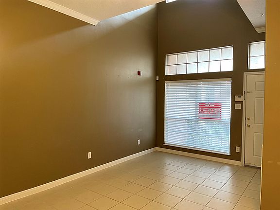 4th image of 2710 Grants Lake Blvd Unit E5