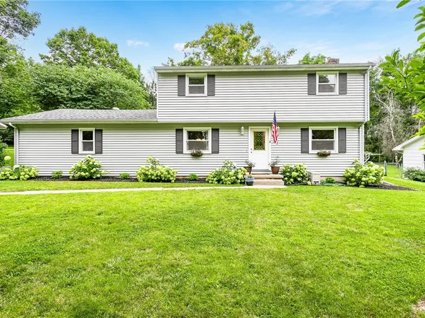 20 Westview Cres, Geneseo, NY 14454