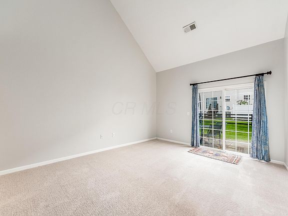 4th image of 330 Piney Creek Dr