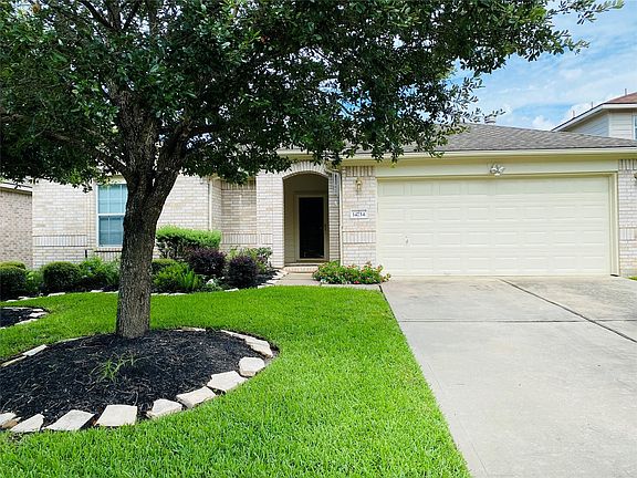 2nd image of 14734 Chapel Cove Ct