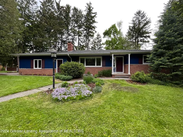 924 Woodingham Dr, East Lansing, MI 48823