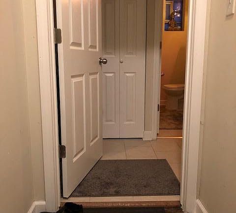 2nd image of 2202 W 21st Pl APT 2