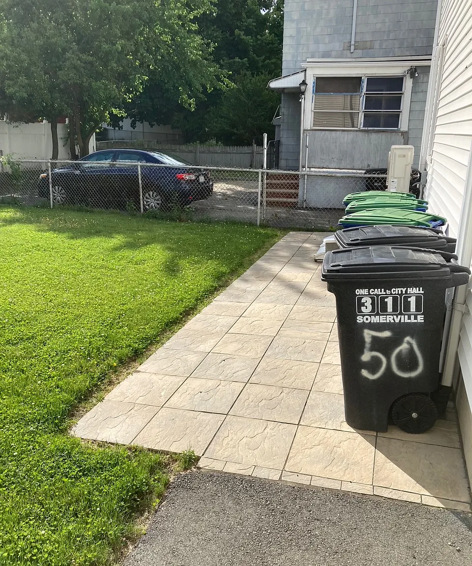 3 bed, 1500 sqft, $3,300 — Photo 3