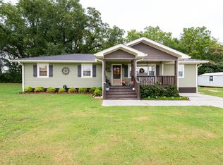 1684 Cash Rd SE, Calhoun, GA 30701