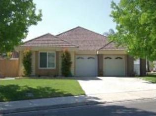 37525 Vineyard Knoll Dr, Murrieta, CA 92562