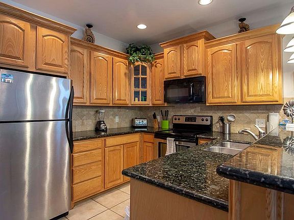 5th image of 131 E Mars Ln