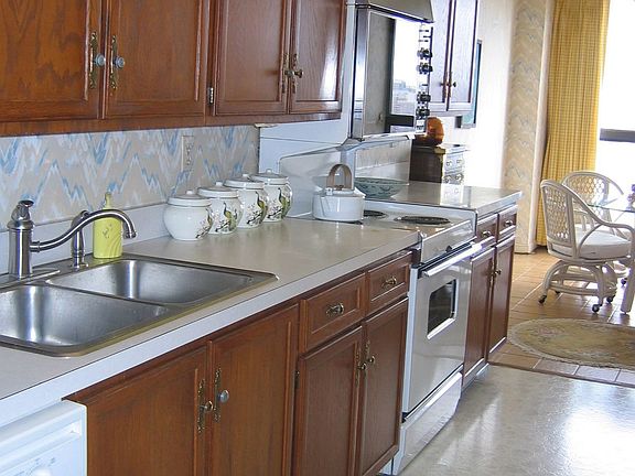 Galley Kitchen w/Catering Entrance