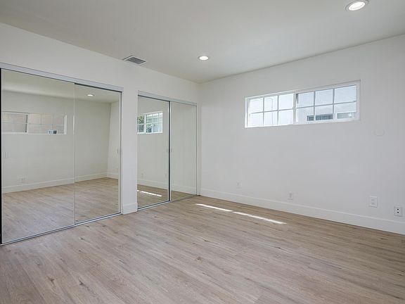 3rd image of 6029 1/2 Wilkinson Ave