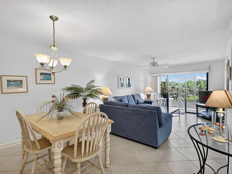 7410 S Ocean Dr #109 — Photo 6