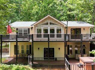 70 Martys Dr, Blairsville, GA 30512