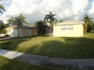 462 SW 60th Ave, Plantation, FL 33317