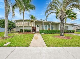 64 NW 19th St, Homestead, FL 33030