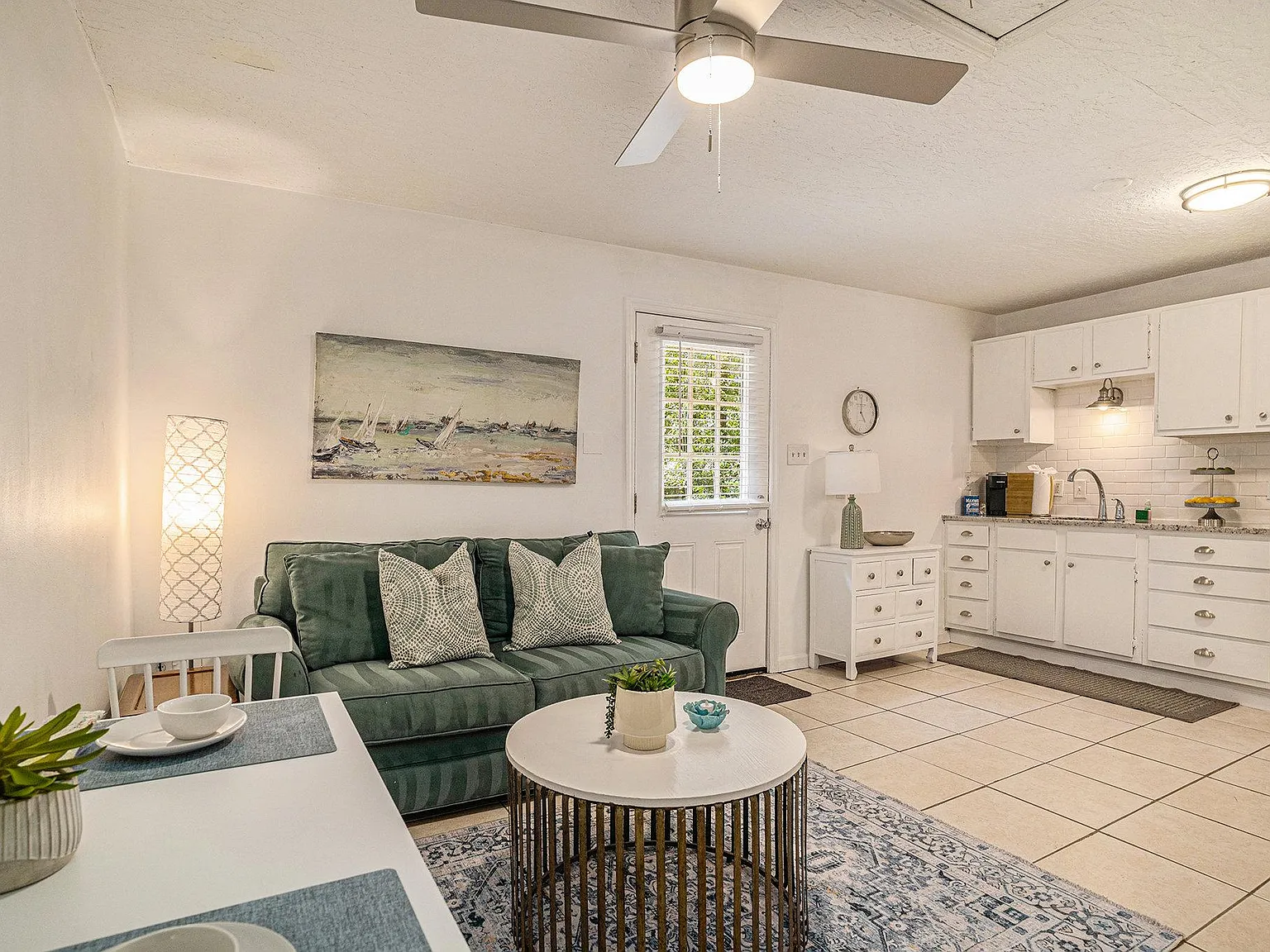 1 bed, 600 sqft, $1,800 — Photo 3