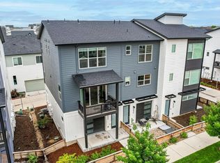 2052 Alcott Way, Broomfield, CO 80023