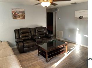 6815 48th Ave N APT 2, Saint Petersburg, FL 33709