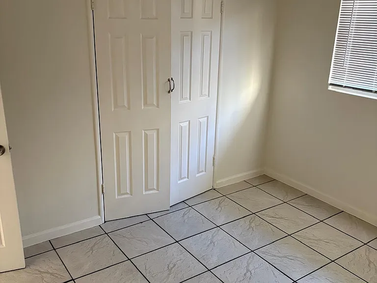 44040 Division St #8 — Photo 13
