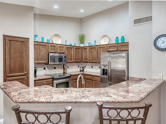 4th image of 65855 E Rose Crest Dr