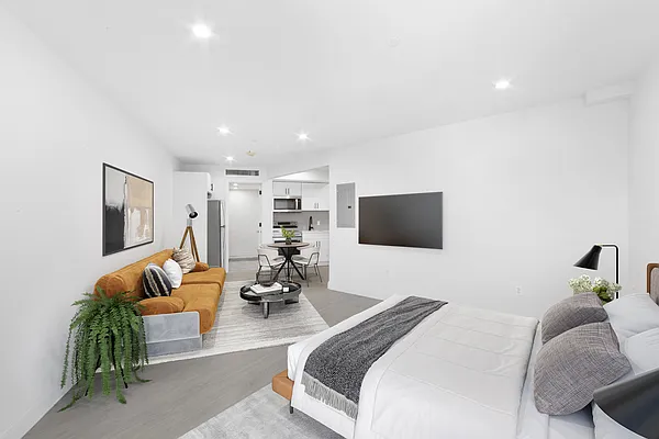 Rented by Nolita Group | media 11