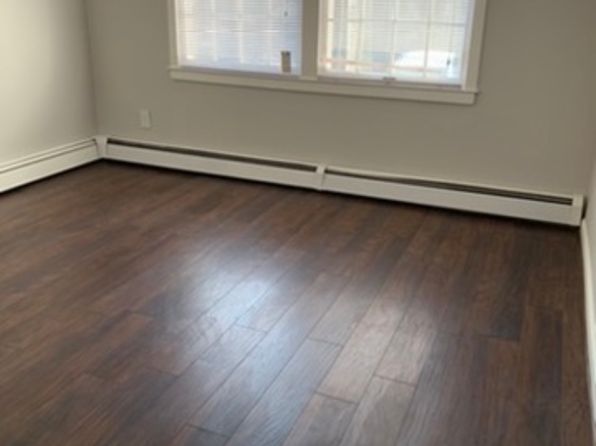 933 Lafayette Ave Ext