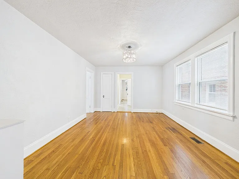 3543 Grove Ave #B — Photo 9