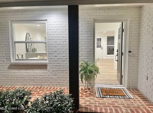 107 Pine Rd, Brandon, MS 39047