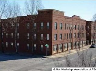 580 S Main St #201, Memphis, TN 38126