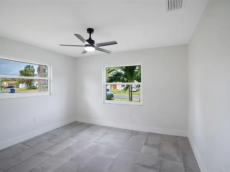 5528 Briarcliff Dr — Photo 15