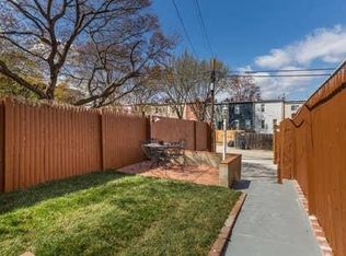 624 11th St NE #B, Washington, DC 20002