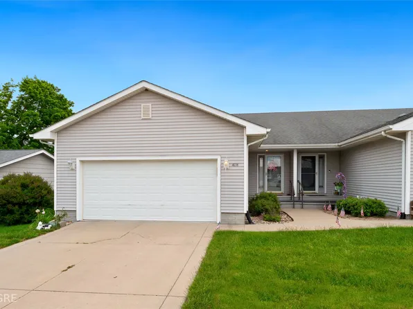 408 S P St, Indianola, IA 50125